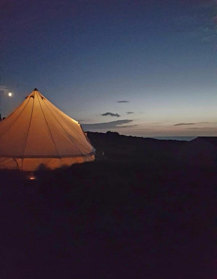 Coastal Stay Bell Tent Porthgain Extérieur photo